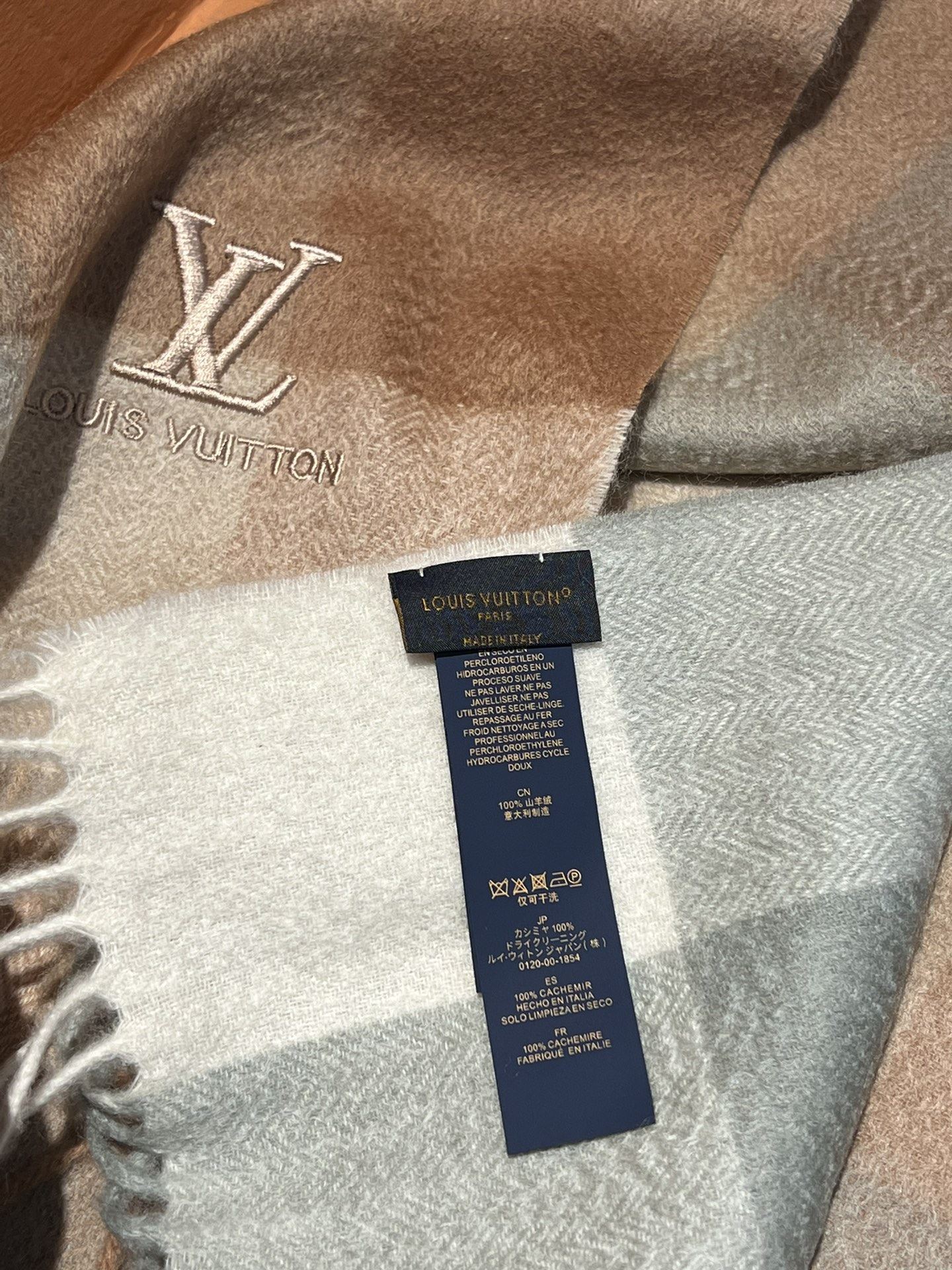 Louis Vuitton Scarf